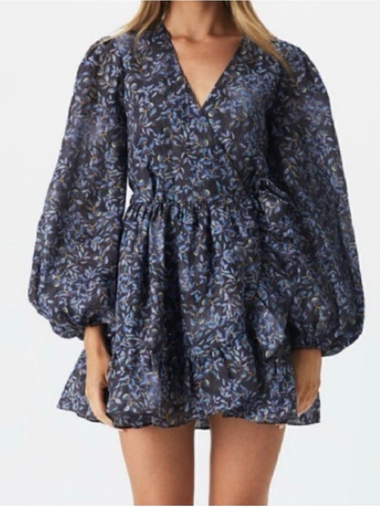 Bardot Dresses & Skirts - Bardot Kiera Floral Wrap Dress